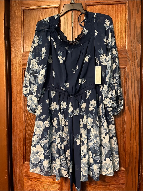 Premier Dresses & Skirts - Premier Floral Navy and Light Blue Dress